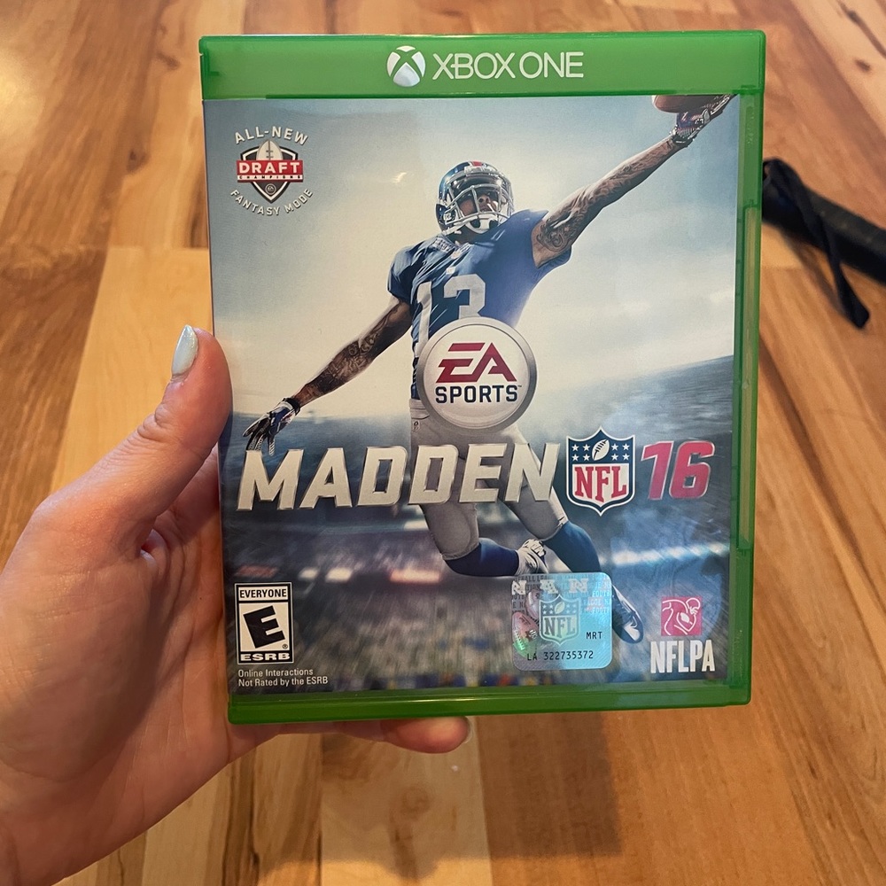Xbox one NFL Madden 16
